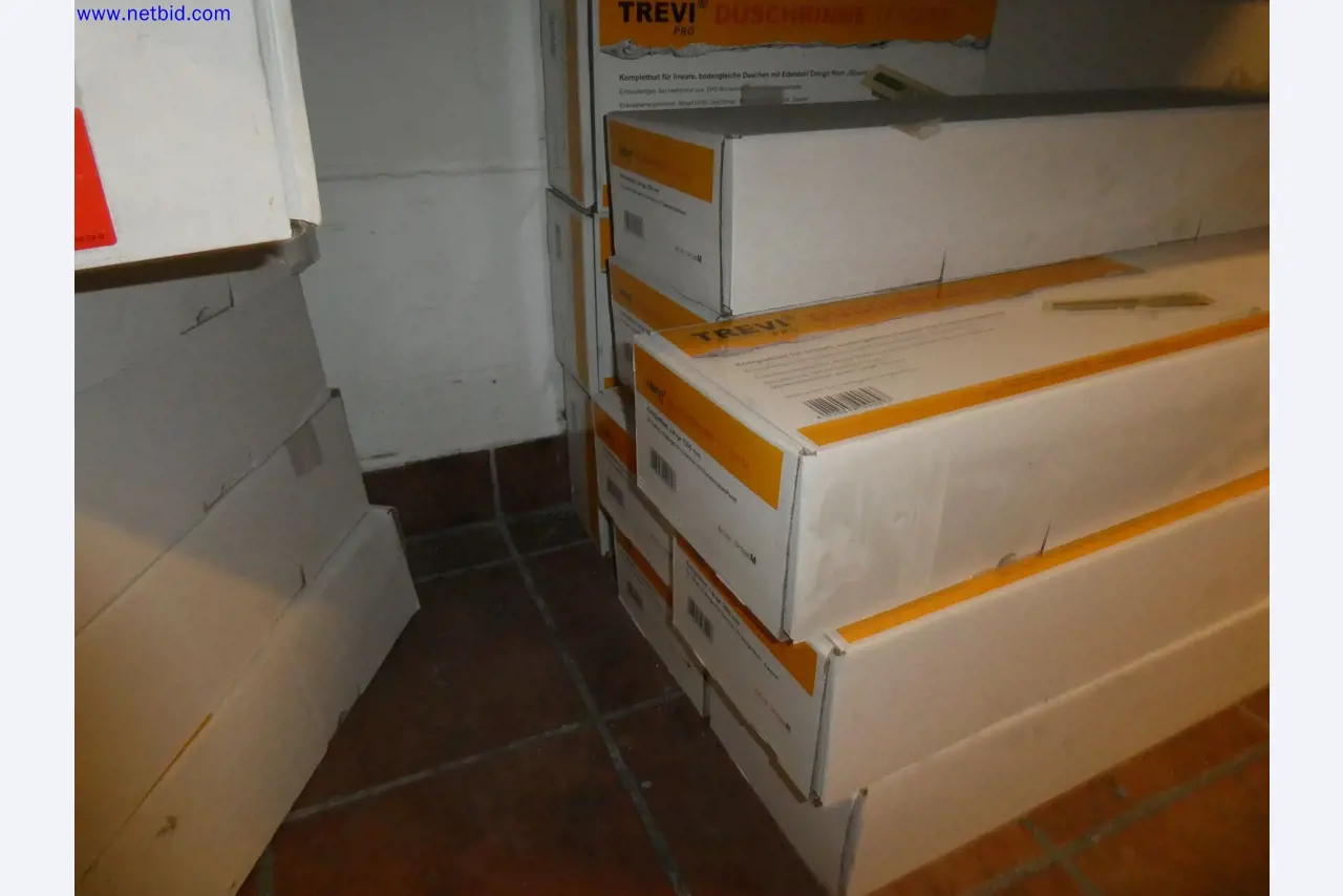 Skladovací technika, inventáře Malířské a obkladačské plochy, výstava obkladů, inventáře-2