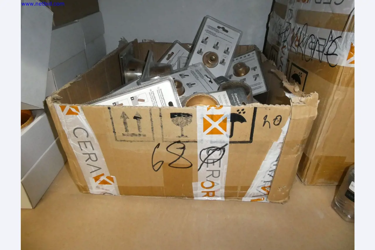 Tecnología de almacenamiento, inventarios Área de pintura y alicatado, exposición de azulejos, inventario-13