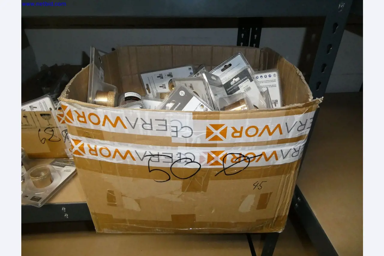 Tecnología de almacenamiento, inventarios Área de pintura y alicatado, exposición de azulejos, inventario-16