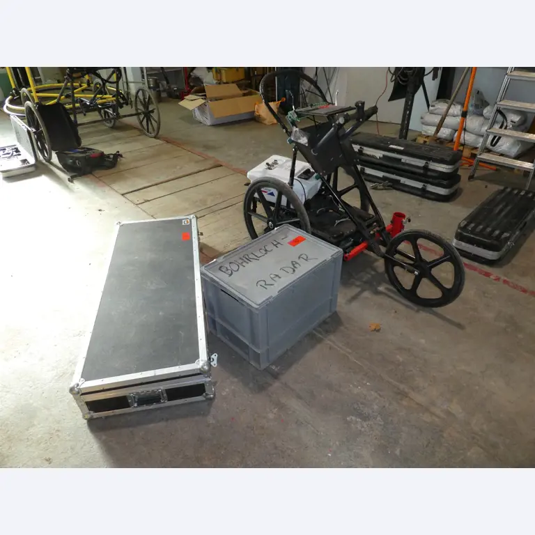 Operating and office equipment of an explosive ordnance disposal service-10