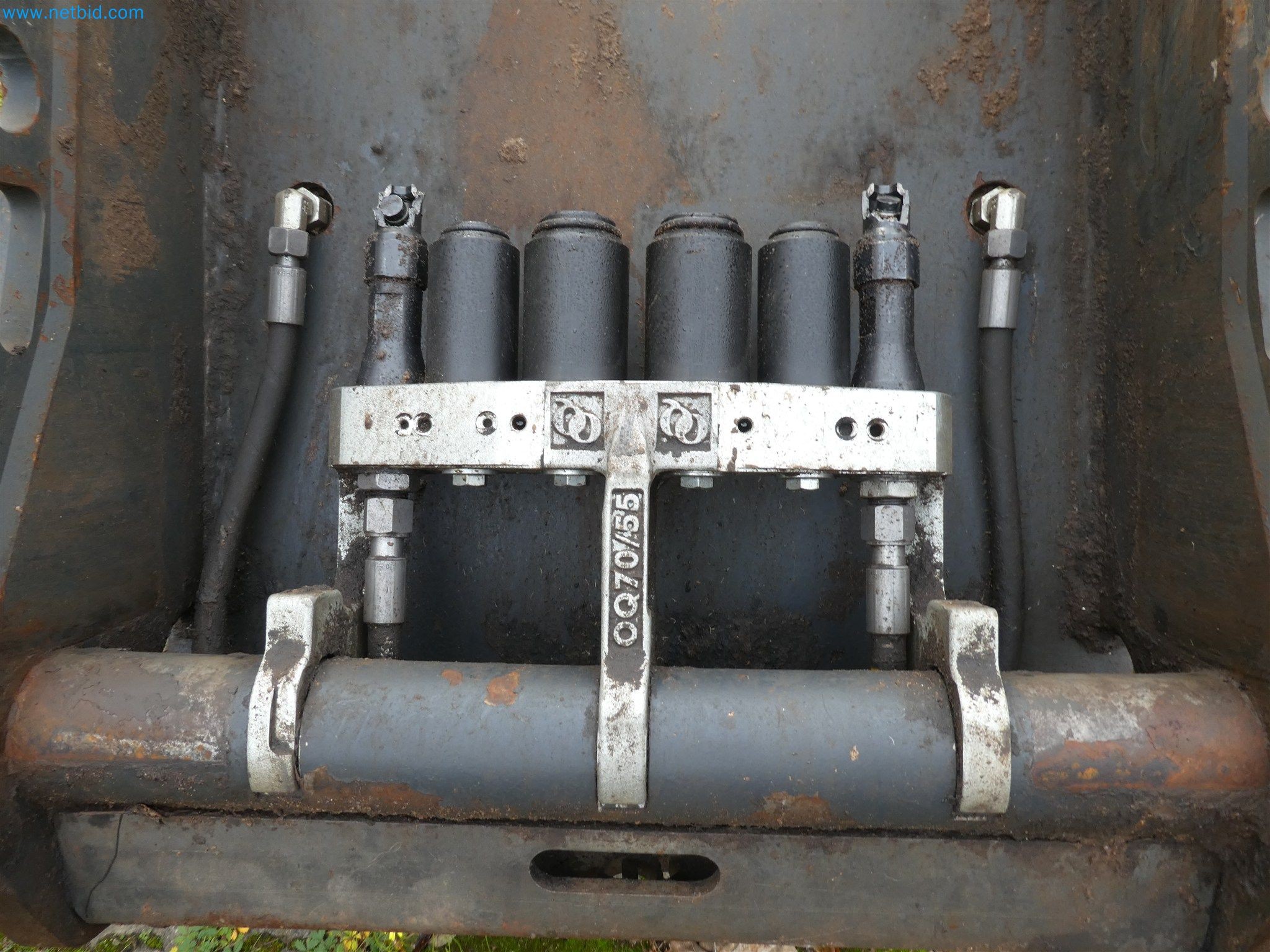 Equipamento operacional e de escritório de um serviço de eliminação de engenhos explosivos-5