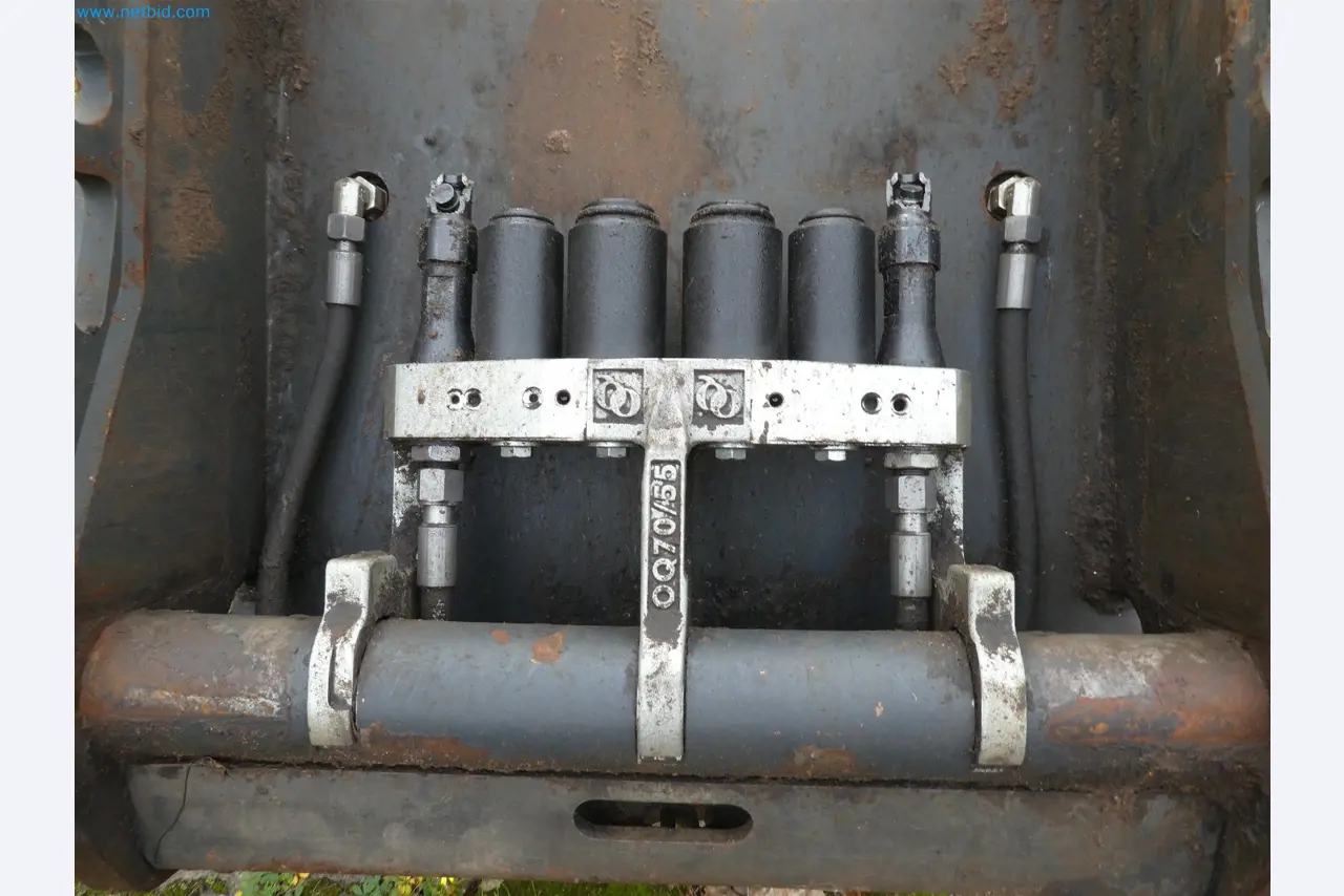 Equipamento operacional e de escritório de um serviço de eliminação de engenhos explosivos-5