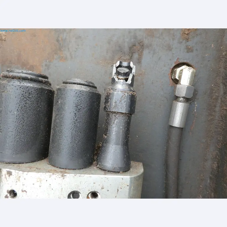 Equipamento operacional e de escritório de um serviço de eliminação de engenhos explosivos-7