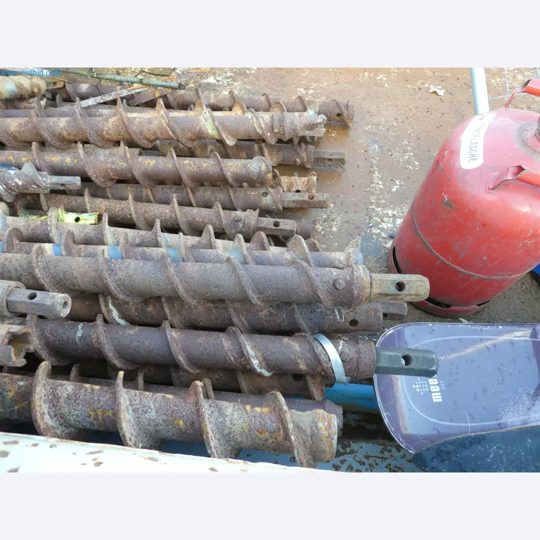 Equipamiento operativo y de oficina de un servicio de desactivación de explosivos-2