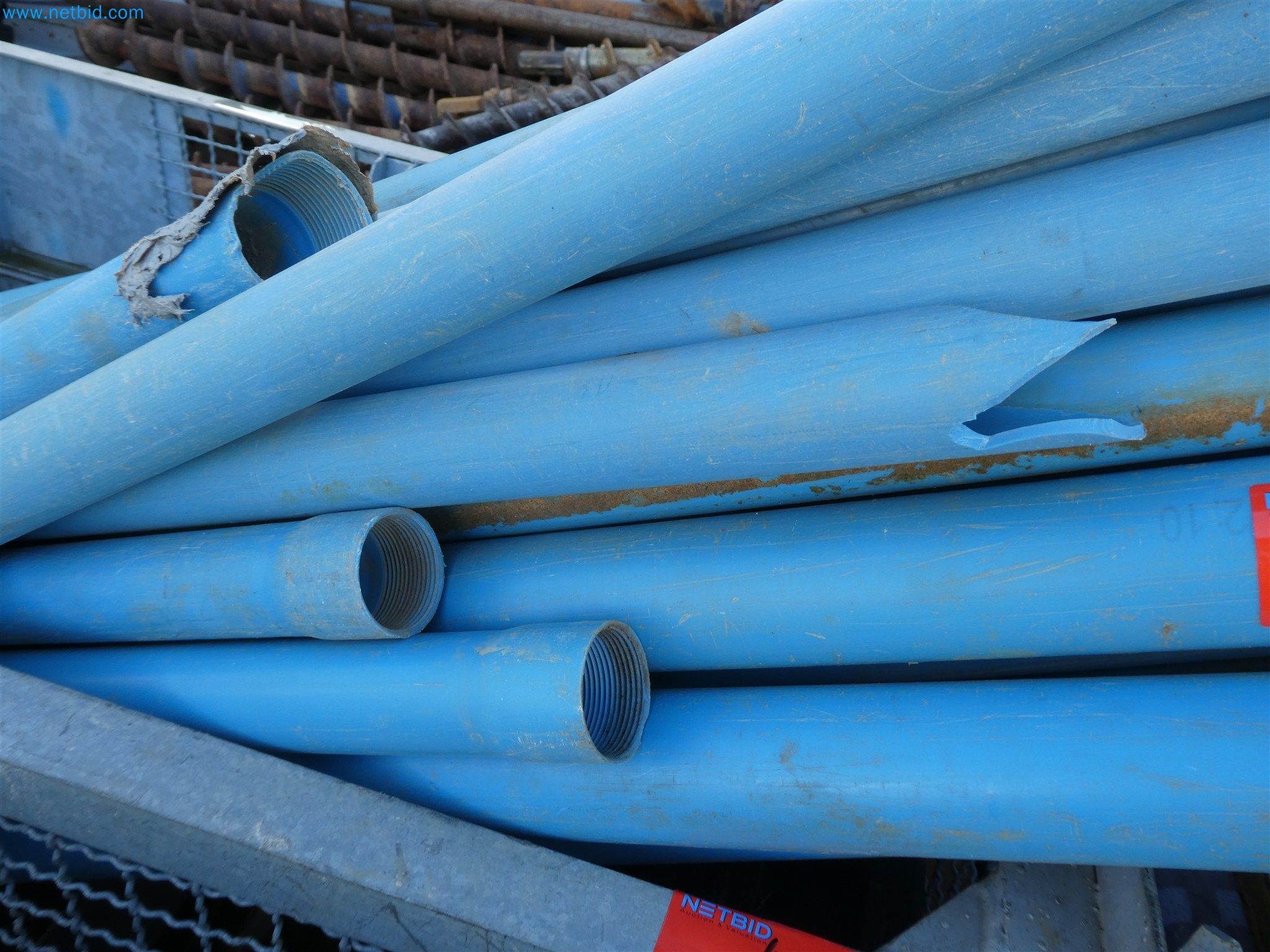 Equipamento operacional e de escritório de um serviço de eliminação de engenhos explosivos-3