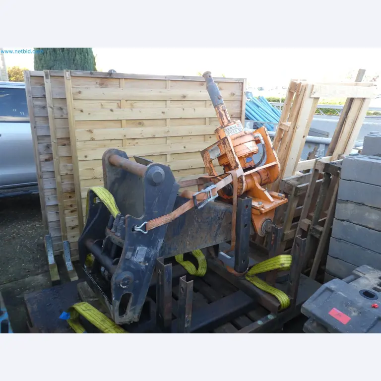 Equipamiento operativo y de oficina de un servicio de desactivación de explosivos-2