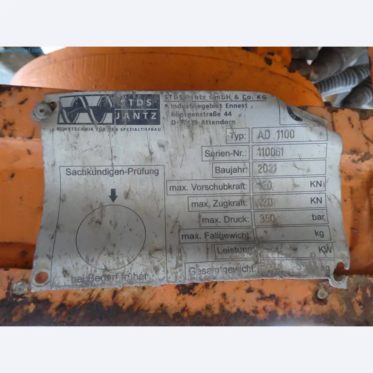 Equipamiento operativo y de oficina de un servicio de desactivación de explosivos-4