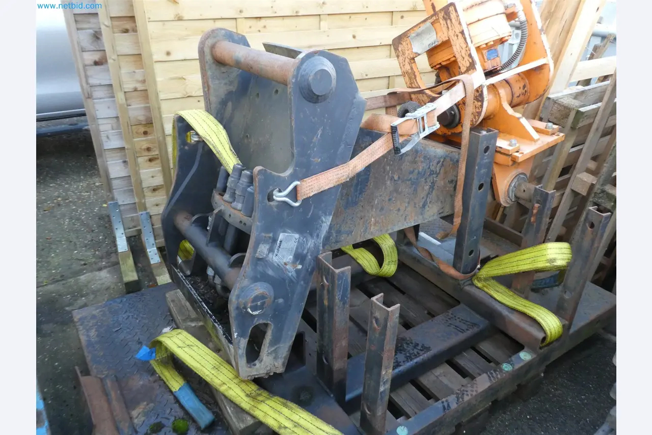 Equipamiento operativo y de oficina de un servicio de desactivación de explosivos-5