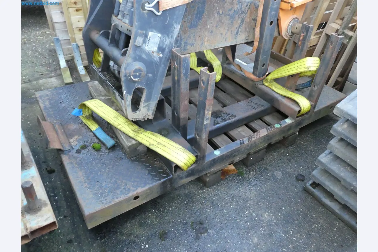 Equipamiento operativo y de oficina de un servicio de desactivación de explosivos-7