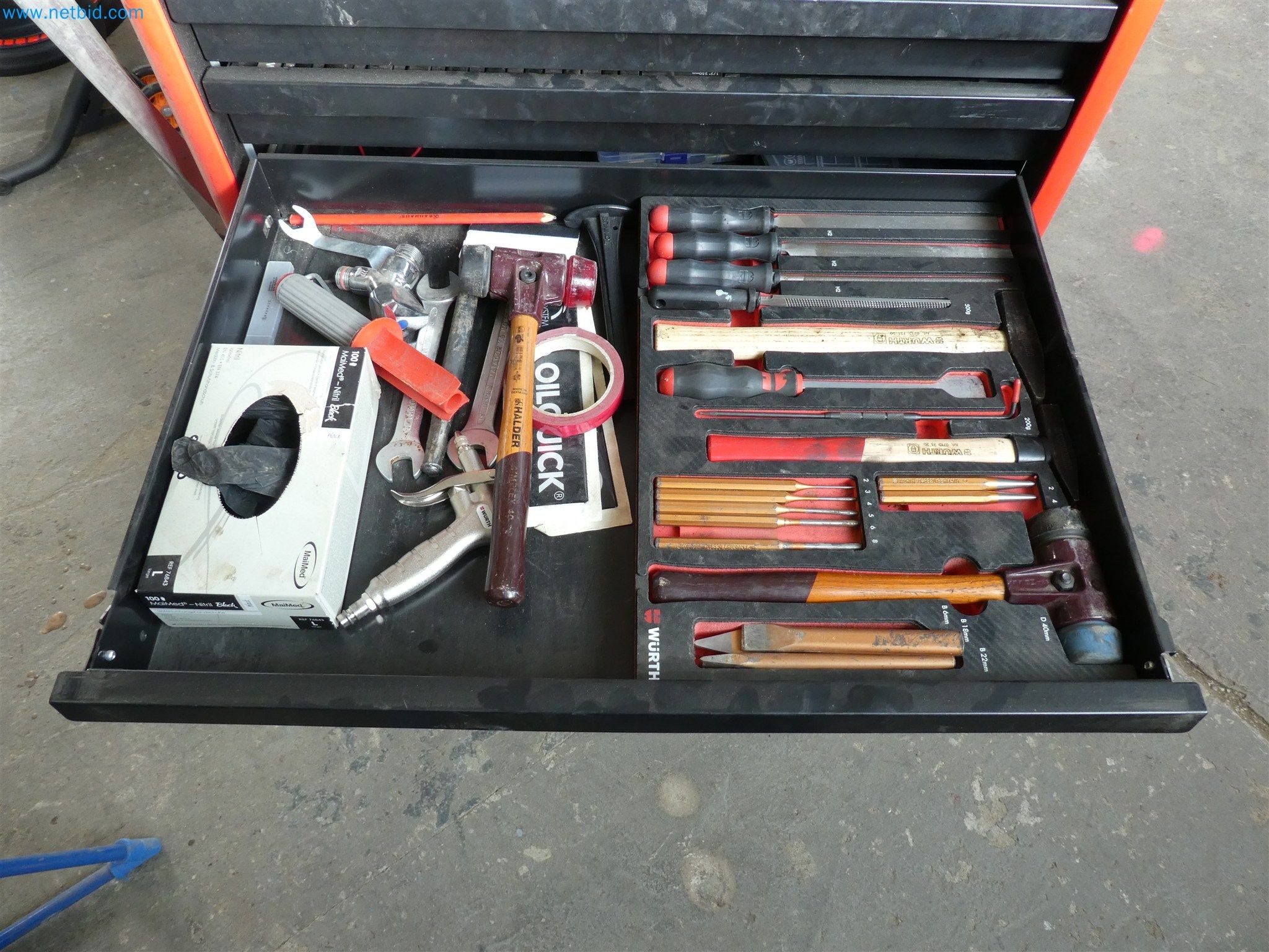 Provozní a kancelářské vybavení služby pro likvidaci výbušnin-5