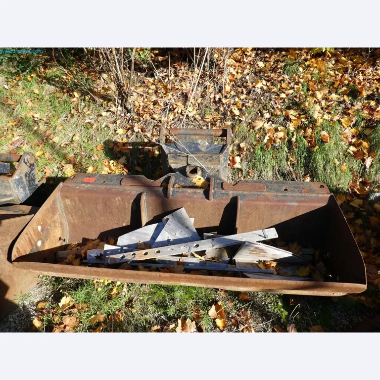 Équipement d'exploitation et de gestion d'un service de déminage de combat-1