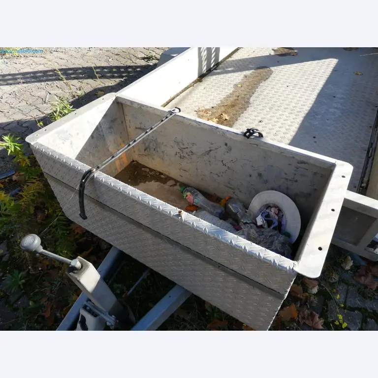 Operativna in pisarniška oprema službe za odstranjevanje eksplozivnih ubojnih sredstev-7