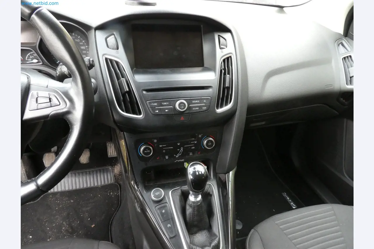 Equipamiento operativo y de oficina de un servicio de desactivación de explosivos-10