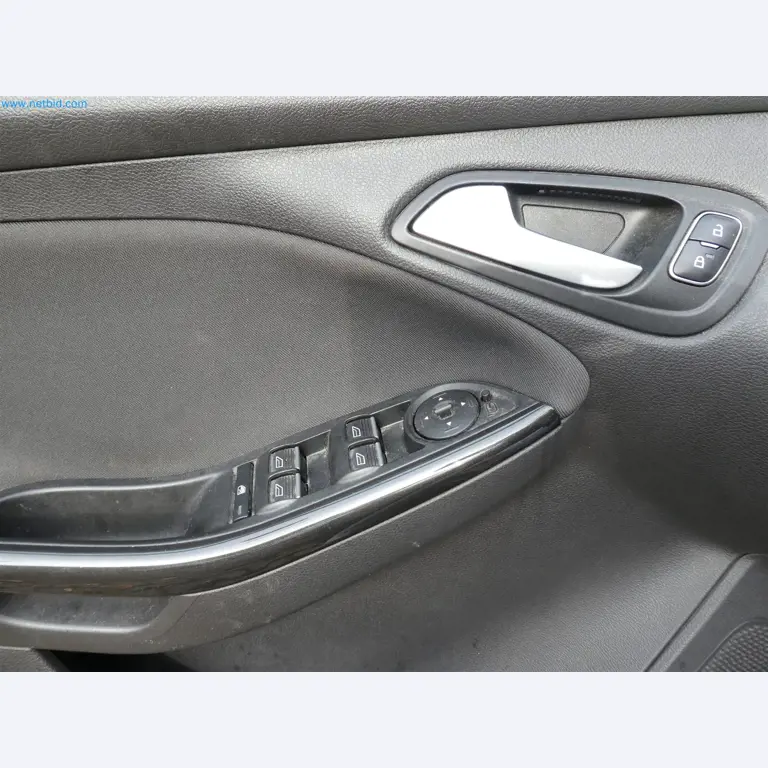 Equipamiento operativo y de oficina de un servicio de desactivación de explosivos-11