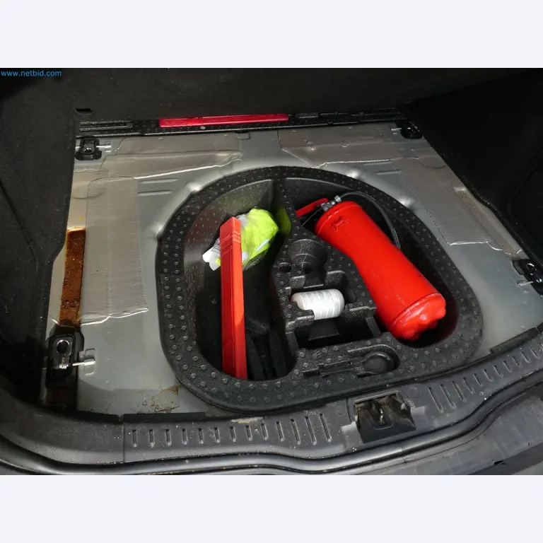 Equipamiento operativo y de oficina de un servicio de desactivación de explosivos-17