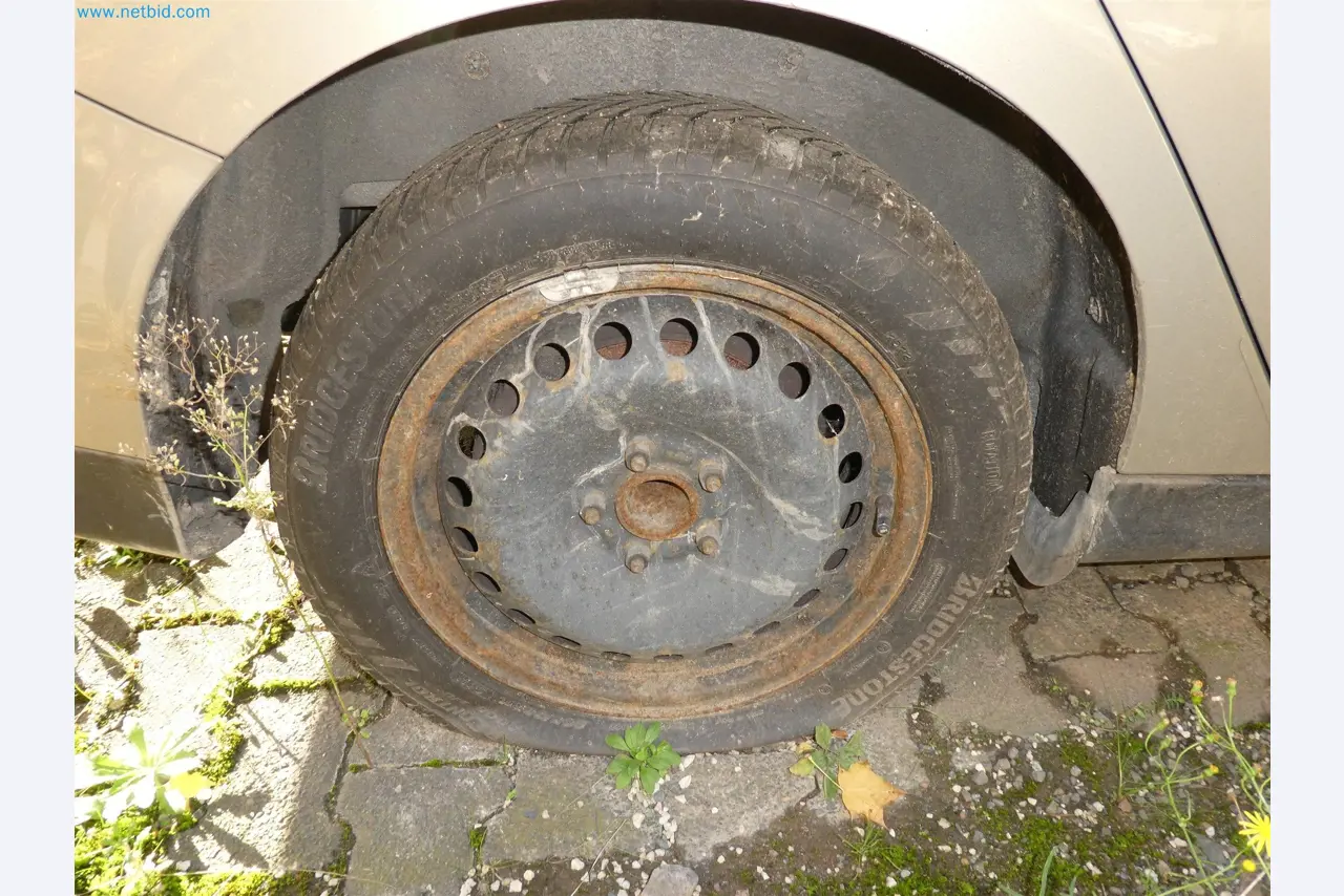 Equipamiento operativo y de oficina de un servicio de desactivación de explosivos-3