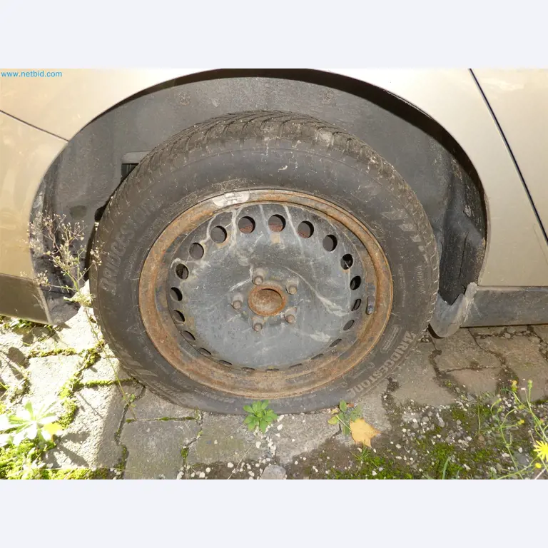 Equipamiento operativo y de oficina de un servicio de desactivación de explosivos-3