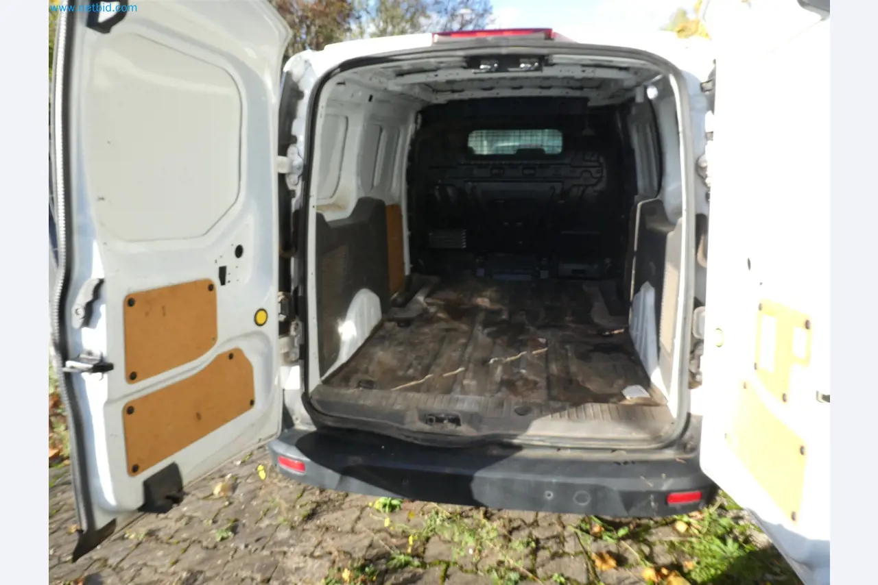 Equipamento operacional e de escritório de um serviço de eliminação de engenhos explosivos-11