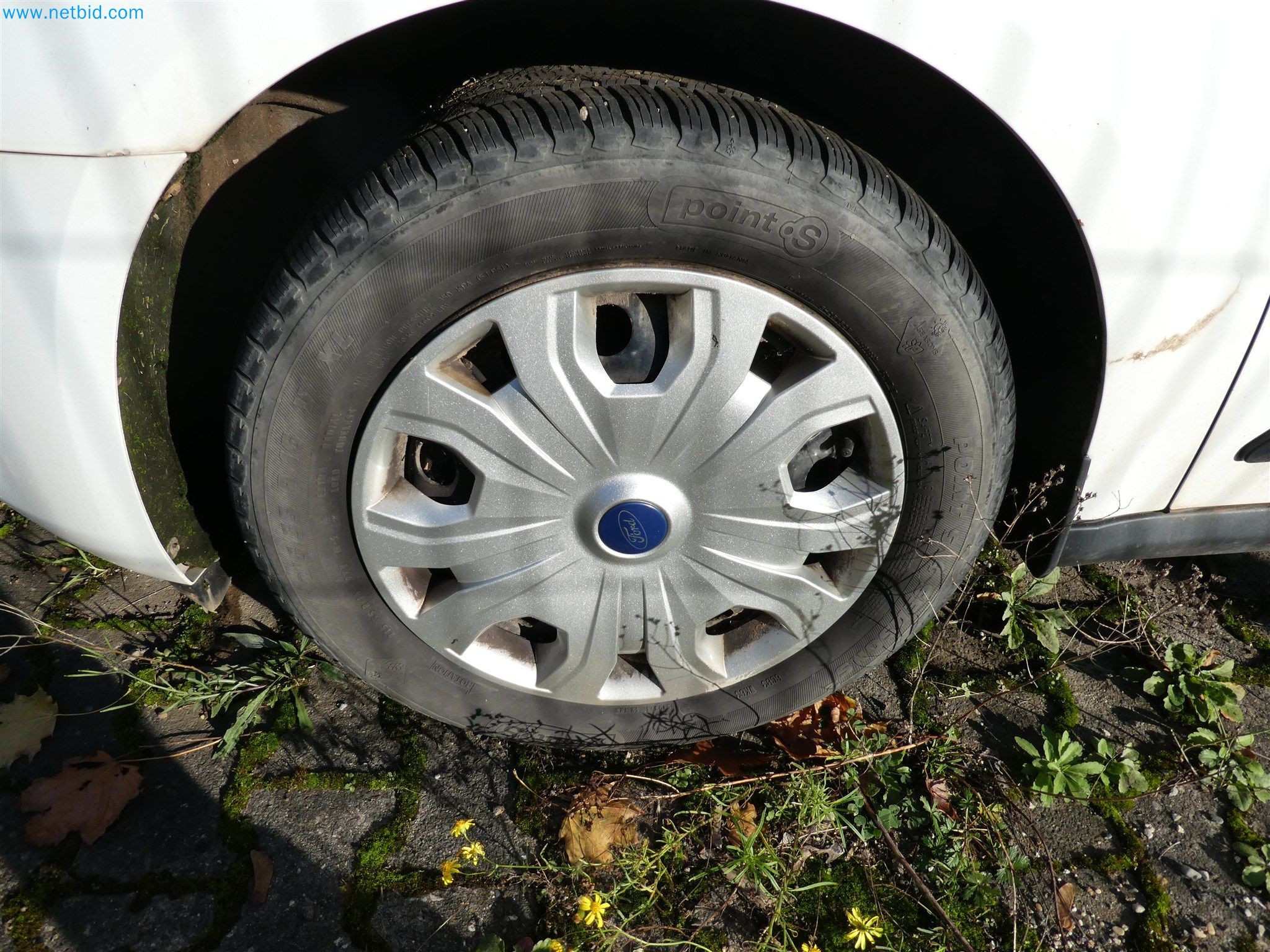 Equipamento operacional e de escritório de um serviço de eliminação de engenhos explosivos-21