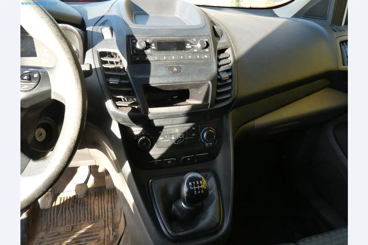 Equipamento operacional e de escritório de um serviço de eliminação de engenhos explosivos-9