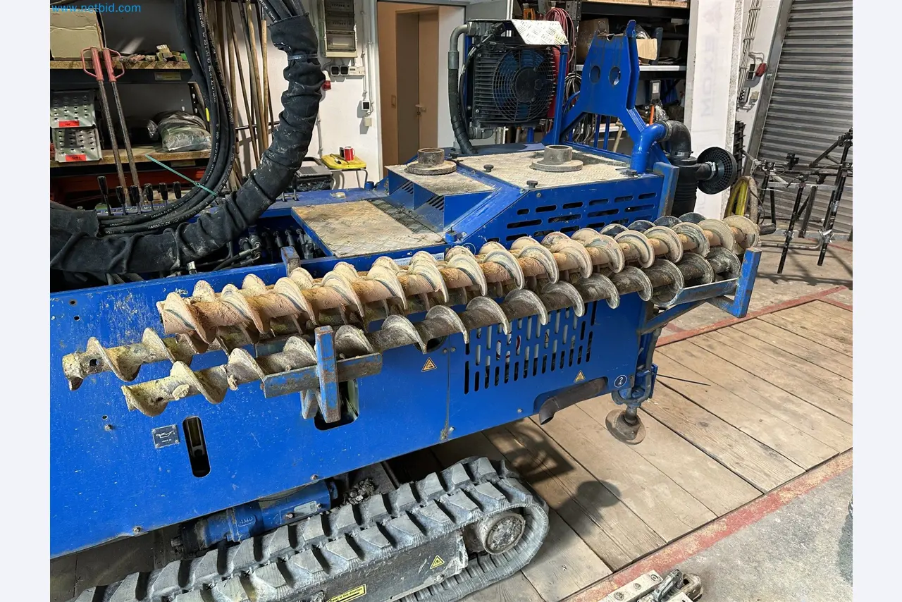 Equipamiento operativo y de oficina de un servicio de desactivación de explosivos-13