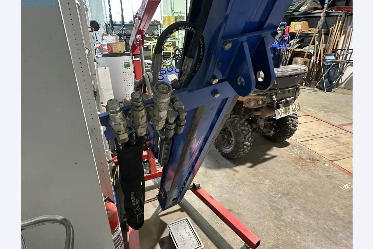 Equipamiento operativo y de oficina de un servicio de desactivación de explosivos-14