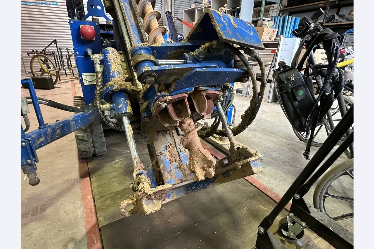 Equipamiento operativo y de oficina de un servicio de desactivación de explosivos-21