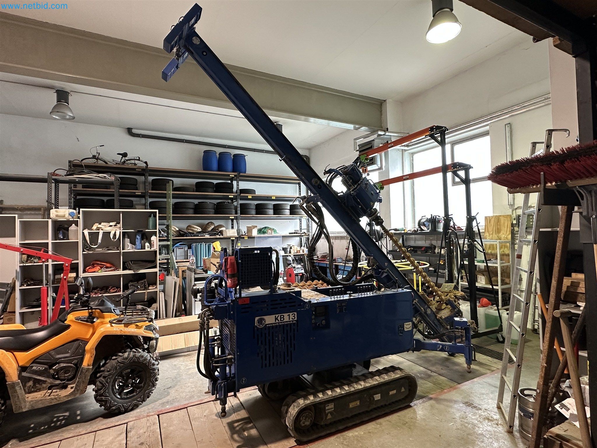 Equipamiento operativo y de oficina de un servicio de desactivación de explosivos-2