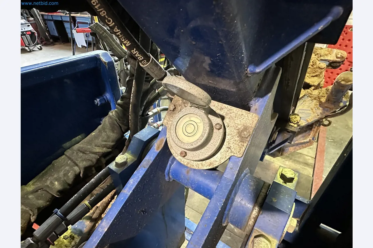 Equipamiento operativo y de oficina de un servicio de desactivación de explosivos-3