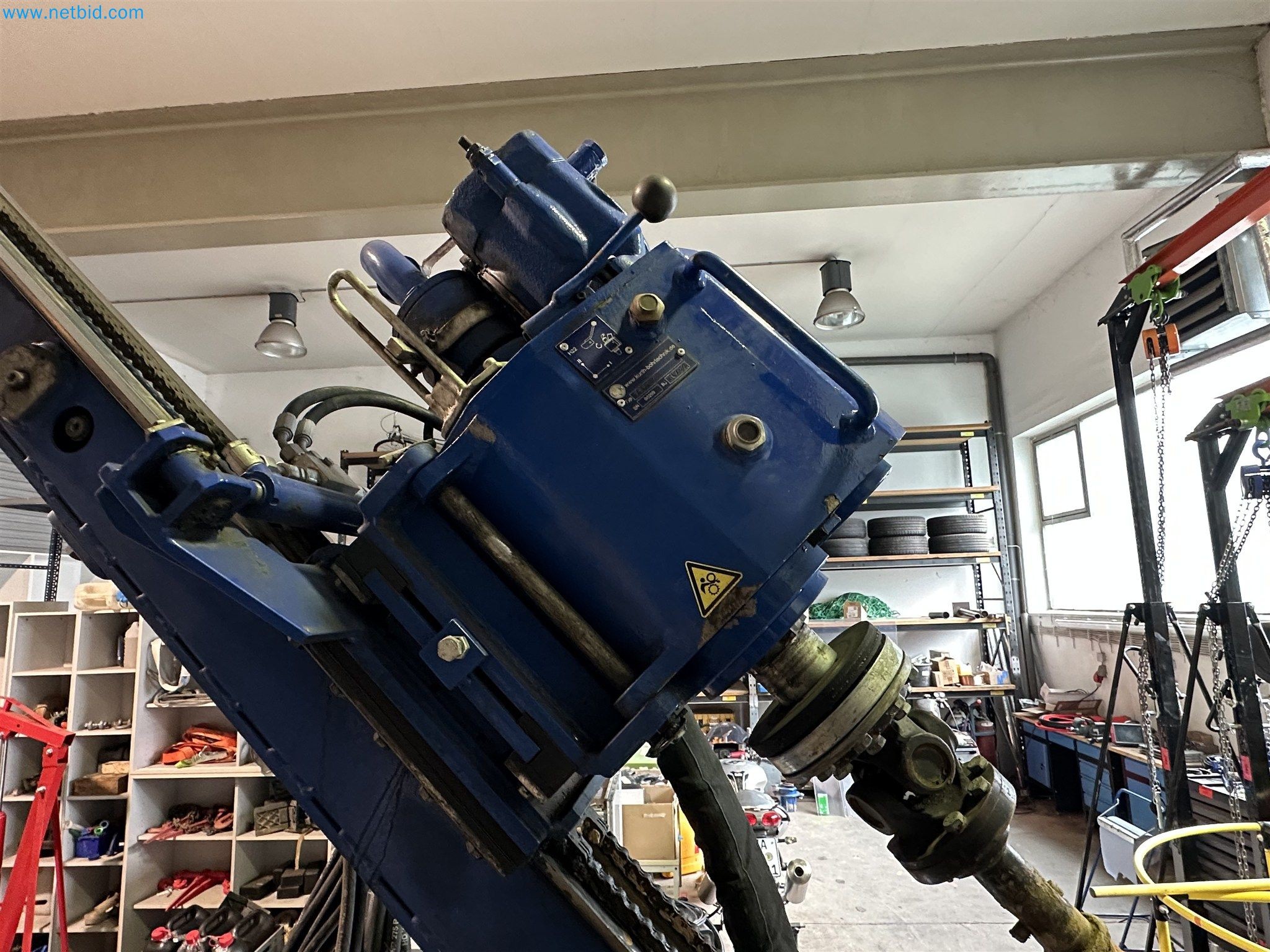 Equipamiento operativo y de oficina de un servicio de desactivación de explosivos-4