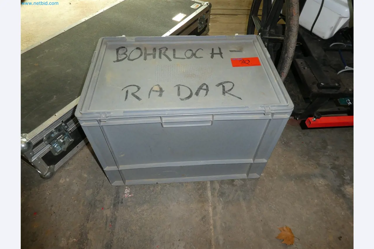 Equipamento operacional e de escritório de um serviço de eliminação de engenhos explosivos-10