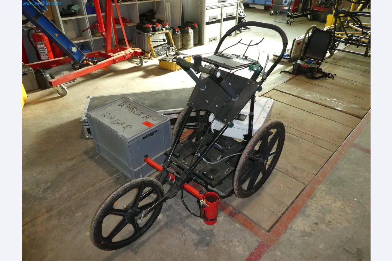 Equipamento operacional e de escritório de um serviço de eliminação de engenhos explosivos-5