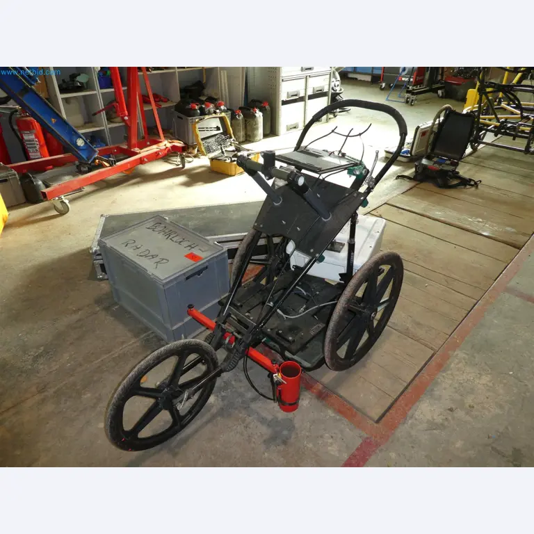 Equipamento operacional e de escritório de um serviço de eliminação de engenhos explosivos-5