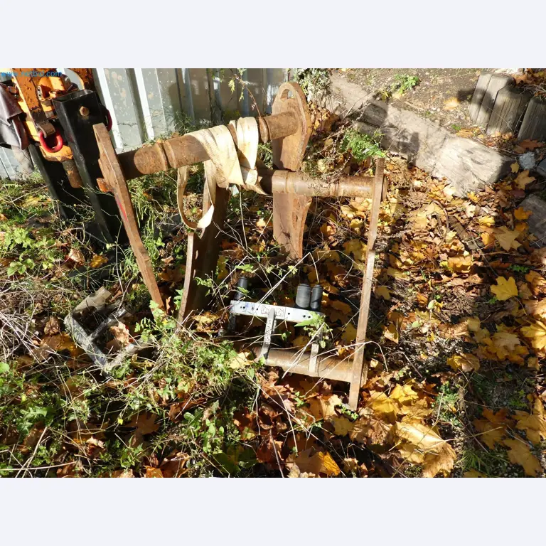 Operating and office equipment of an explosive ordnance disposal service-2