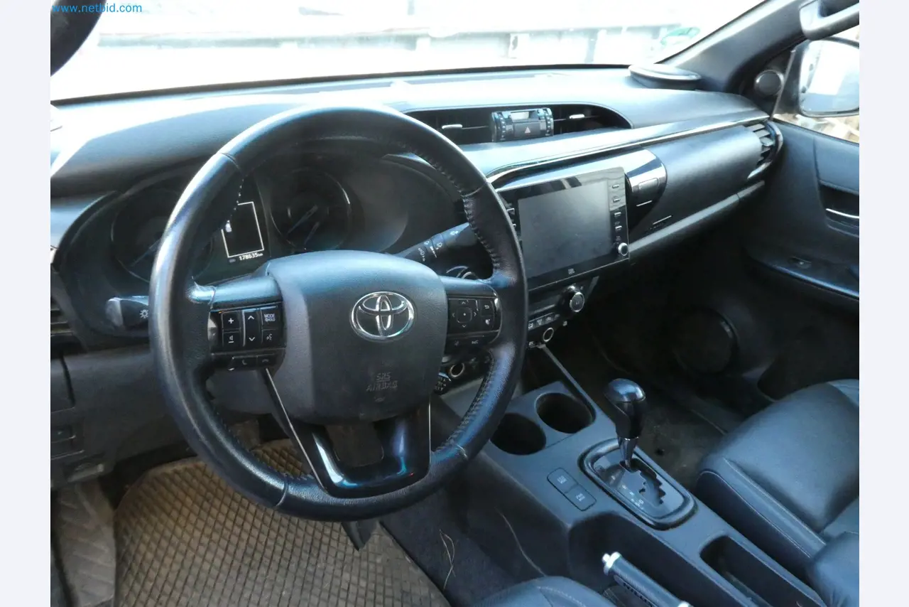 Operativna in pisarniška oprema službe za odstranjevanje eksplozivnih ubojnih sredstev-14