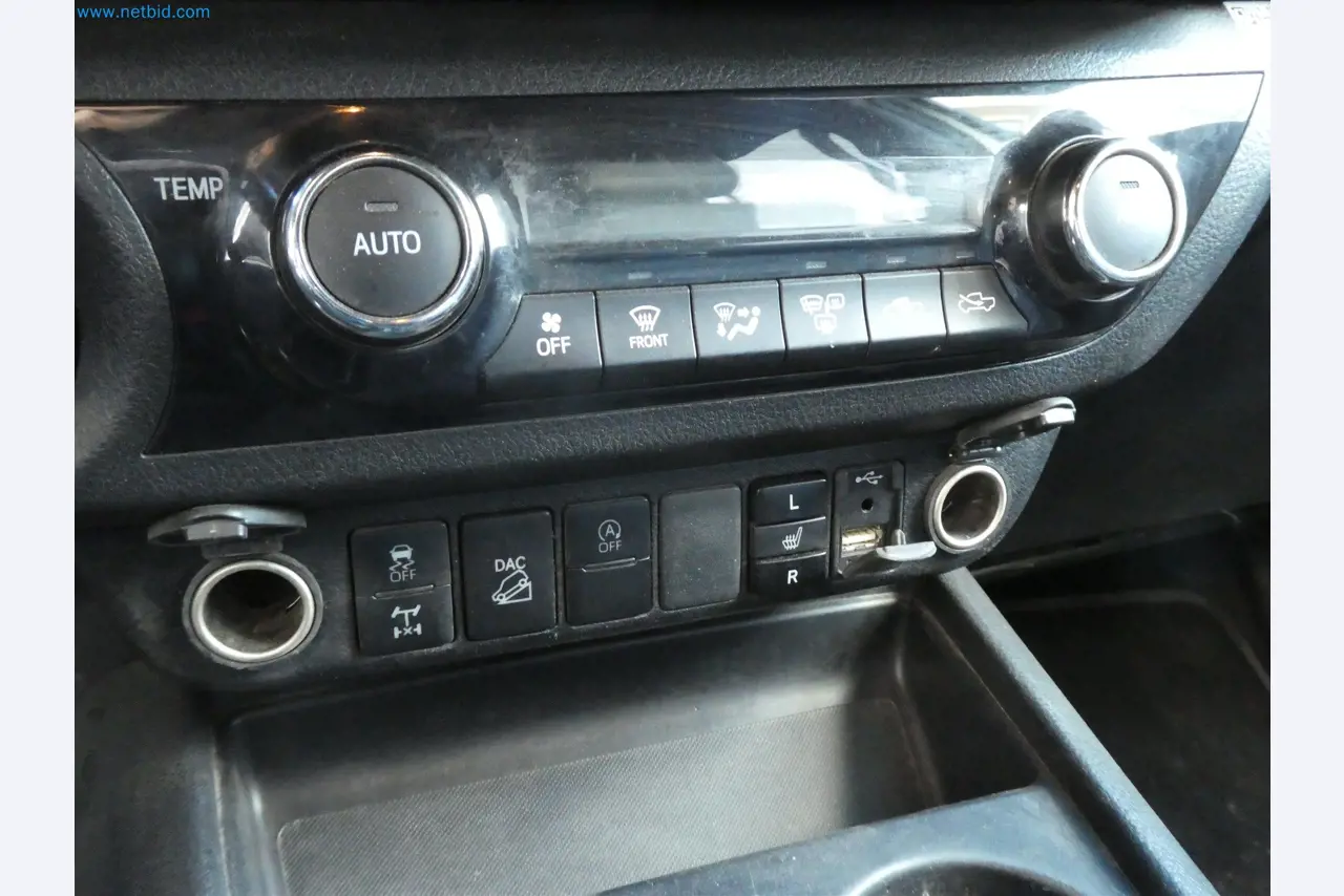 Operativna in pisarniška oprema službe za odstranjevanje eksplozivnih ubojnih sredstev-18