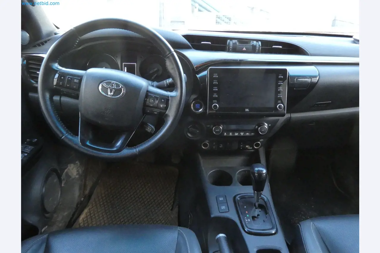 Operativna in pisarniška oprema službe za odstranjevanje eksplozivnih ubojnih sredstev-21