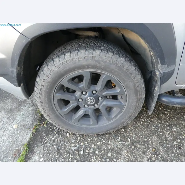 Operativna in pisarniška oprema službe za odstranjevanje eksplozivnih ubojnih sredstev-35