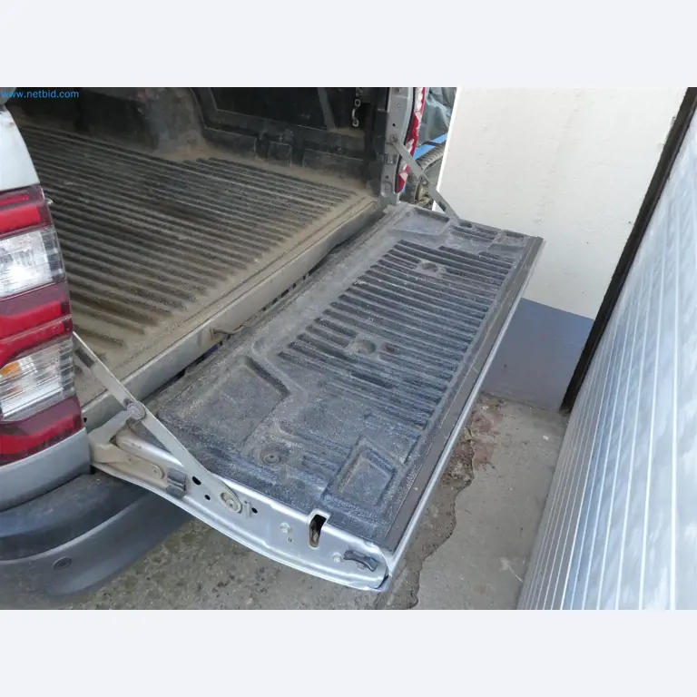 Operativna in pisarniška oprema službe za odstranjevanje eksplozivnih ubojnih sredstev-9