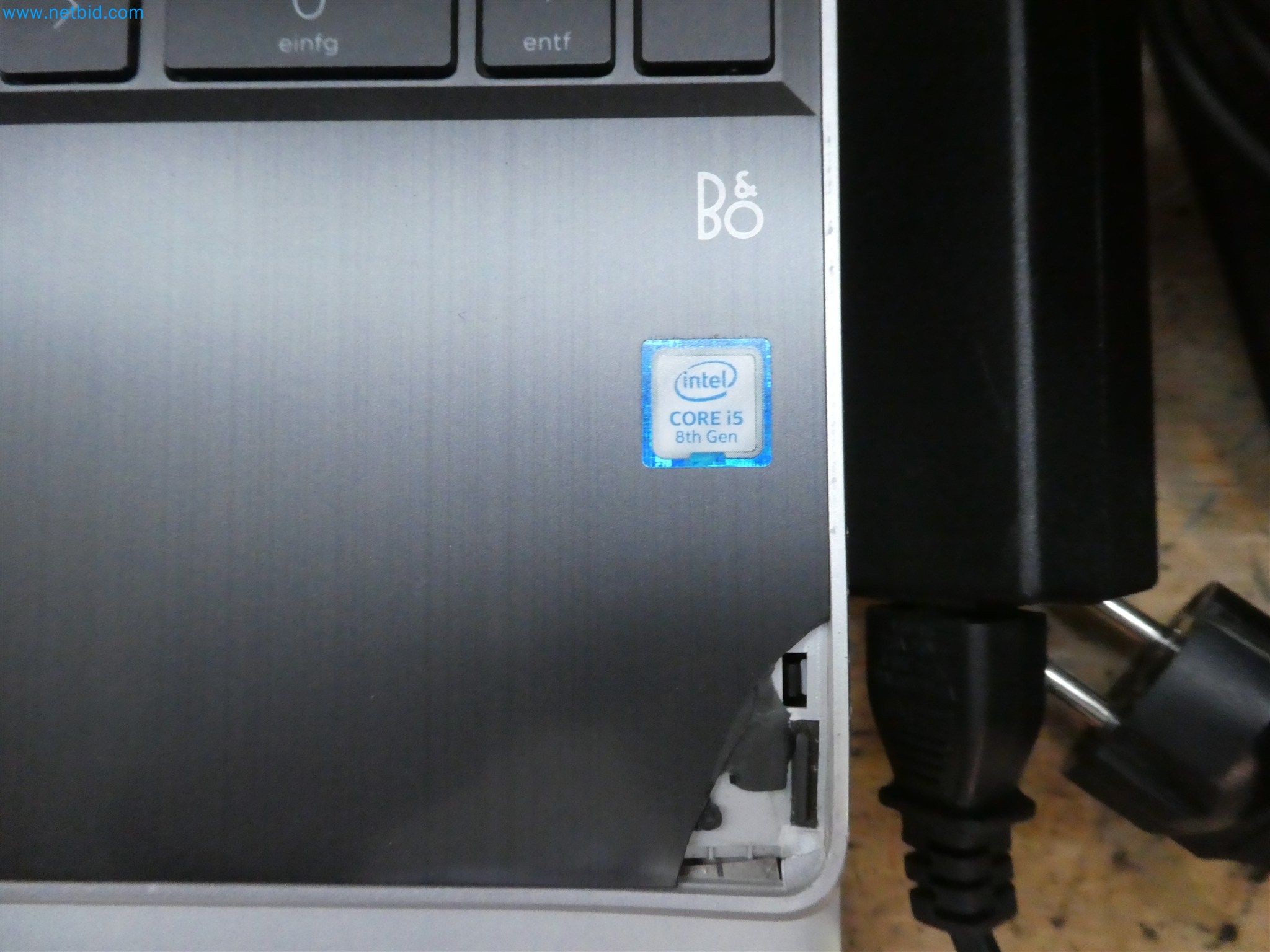 Equipamiento operativo y de oficina de un servicio de desactivación de explosivos-3