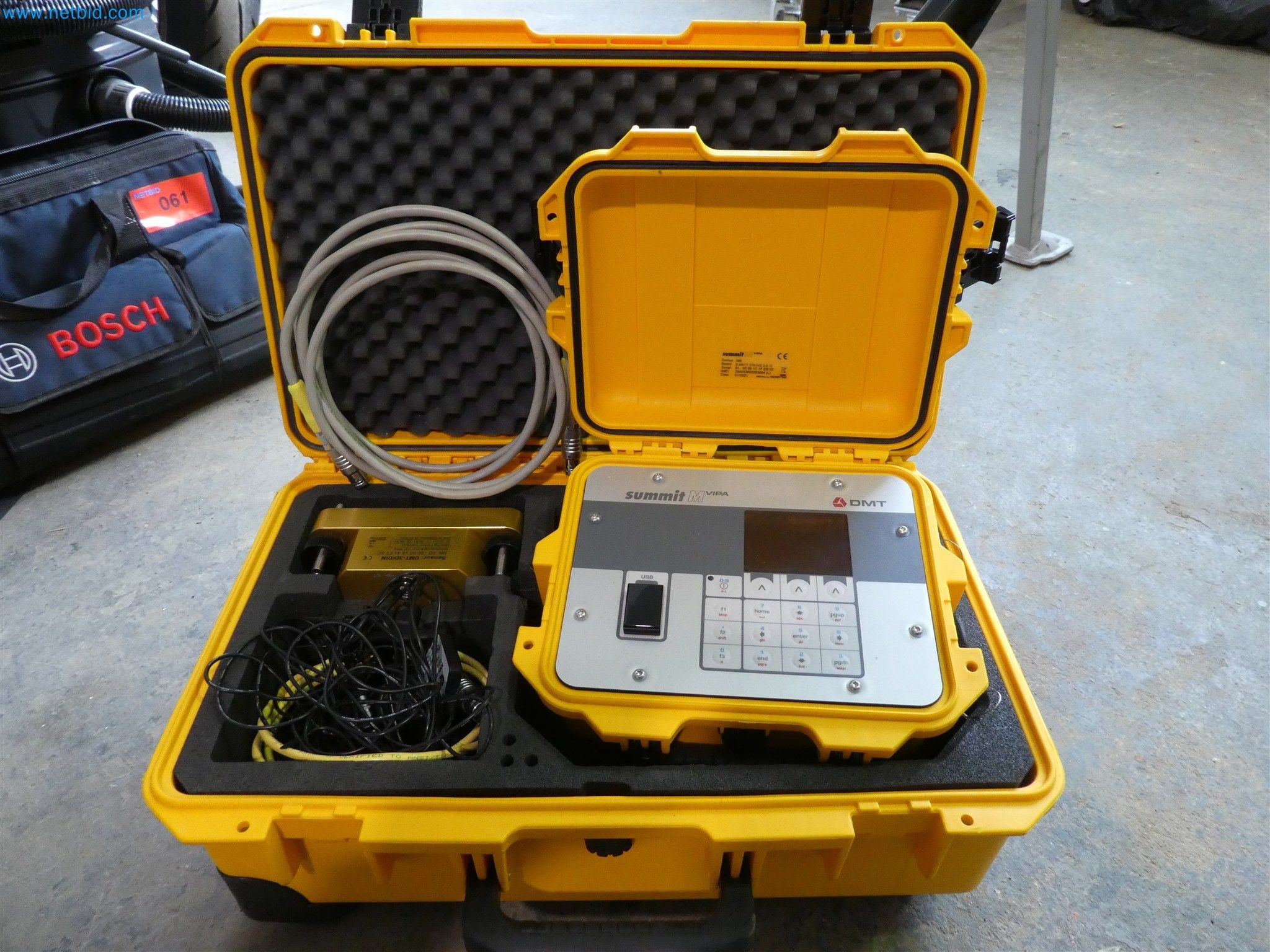 Equipamento operacional e de escritório de um serviço de eliminação de engenhos explosivos-3