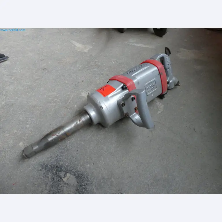 Equipamento operacional e de escritório de um serviço de eliminação de engenhos explosivos-1