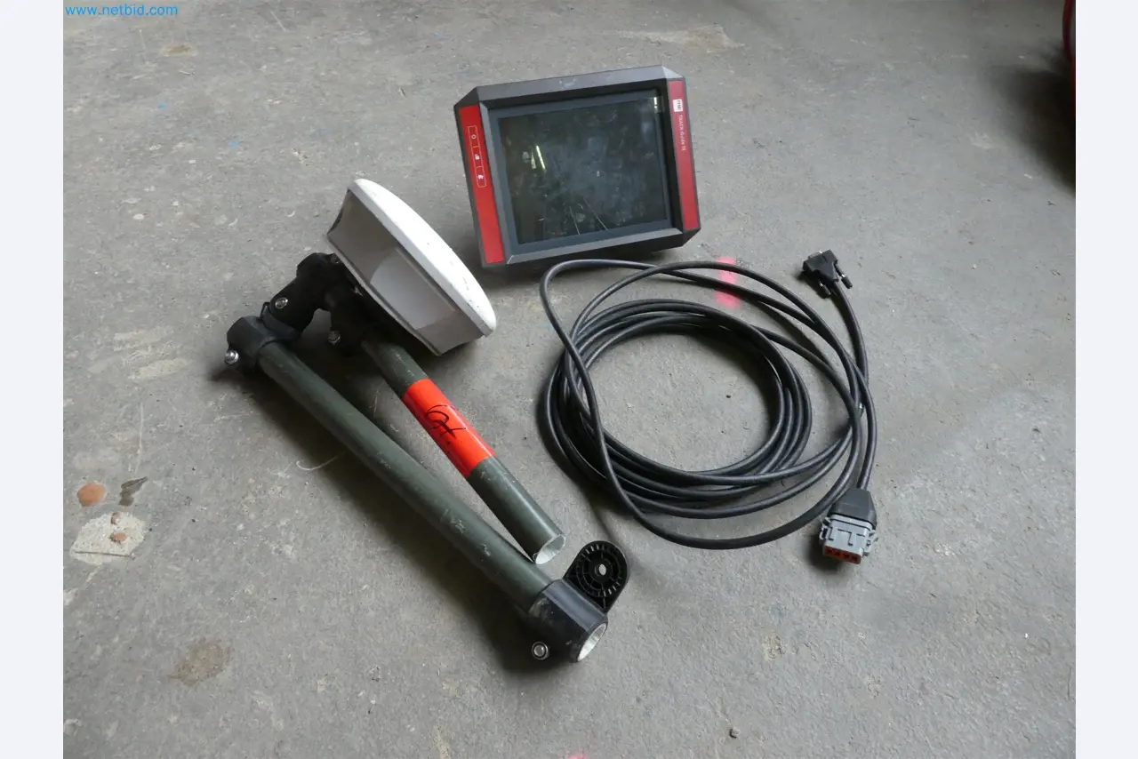 Equipamento operacional e de escritório de um serviço de eliminação de engenhos explosivos-1