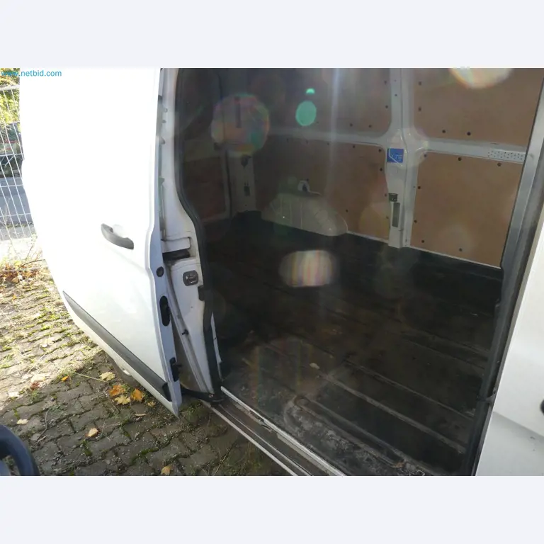 Operativna in pisarniška oprema službe za odstranjevanje eksplozivnih ubojnih sredstev-17