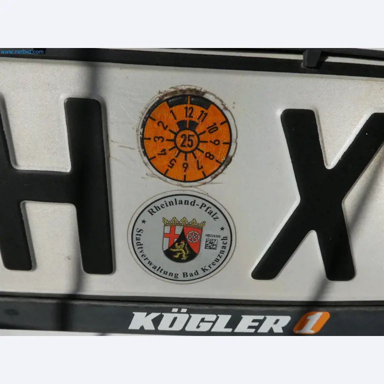 Operativna in pisarniška oprema službe za odstranjevanje eksplozivnih ubojnih sredstev-19