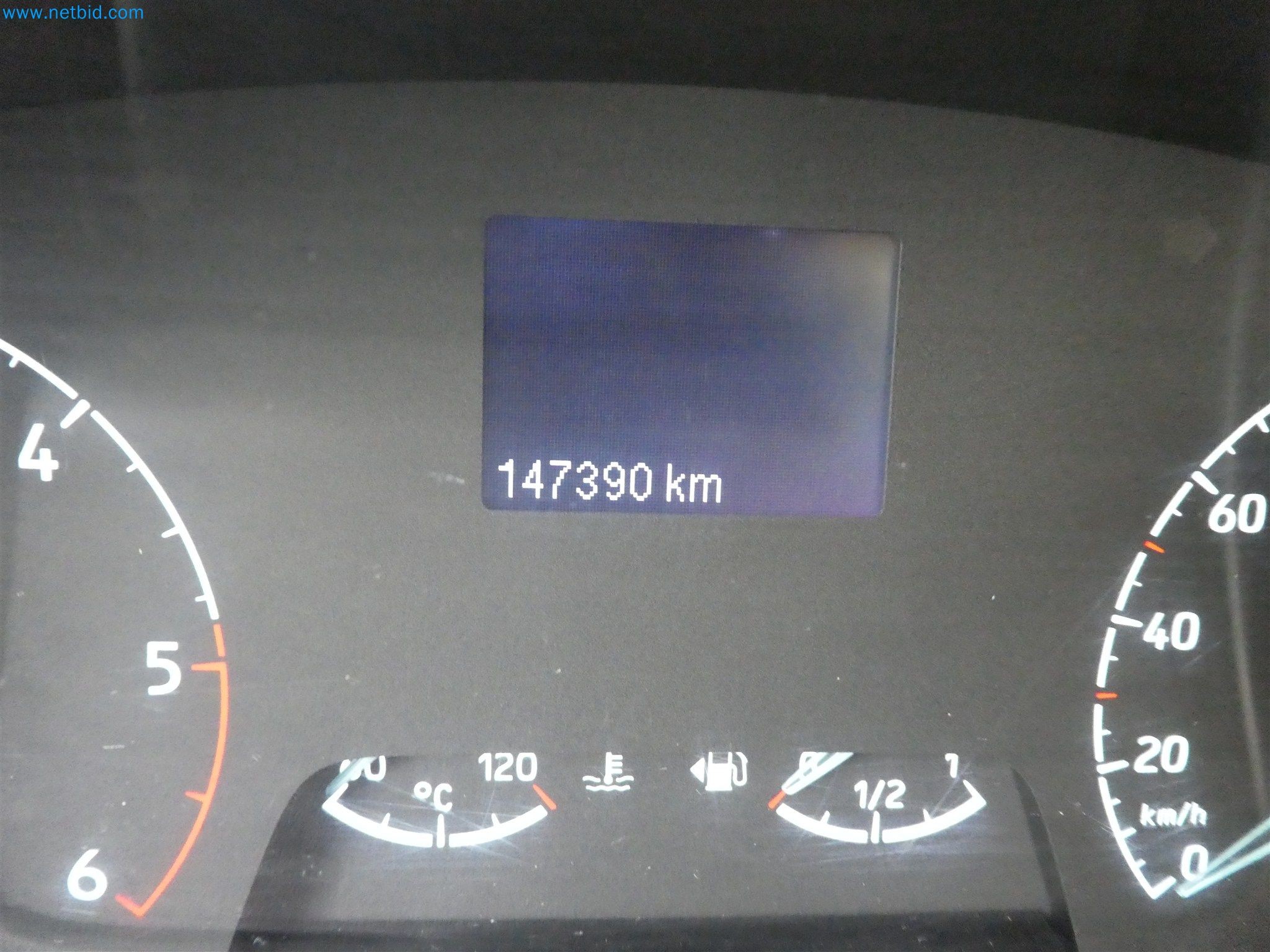 Equipamento operacional e de escritório de um serviço de eliminação de engenhos explosivos-5