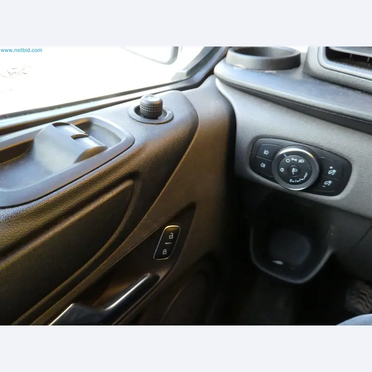 Equipamento operacional e de escritório de um serviço de eliminação de engenhos explosivos-7