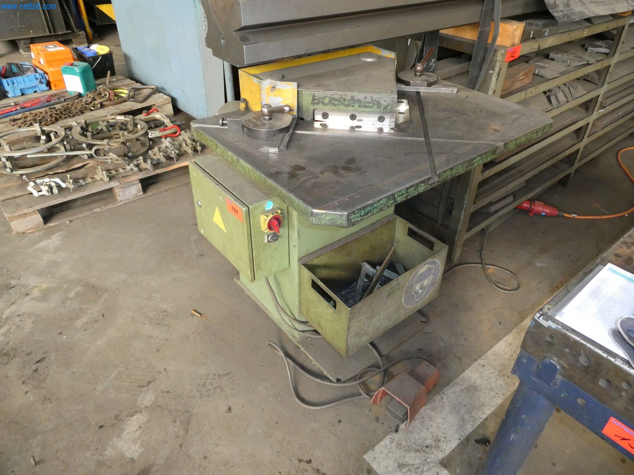 Stavba přístrojů a nádrží, kovové konstrukce, zámečnictví, stavba potrubí, montáže-3