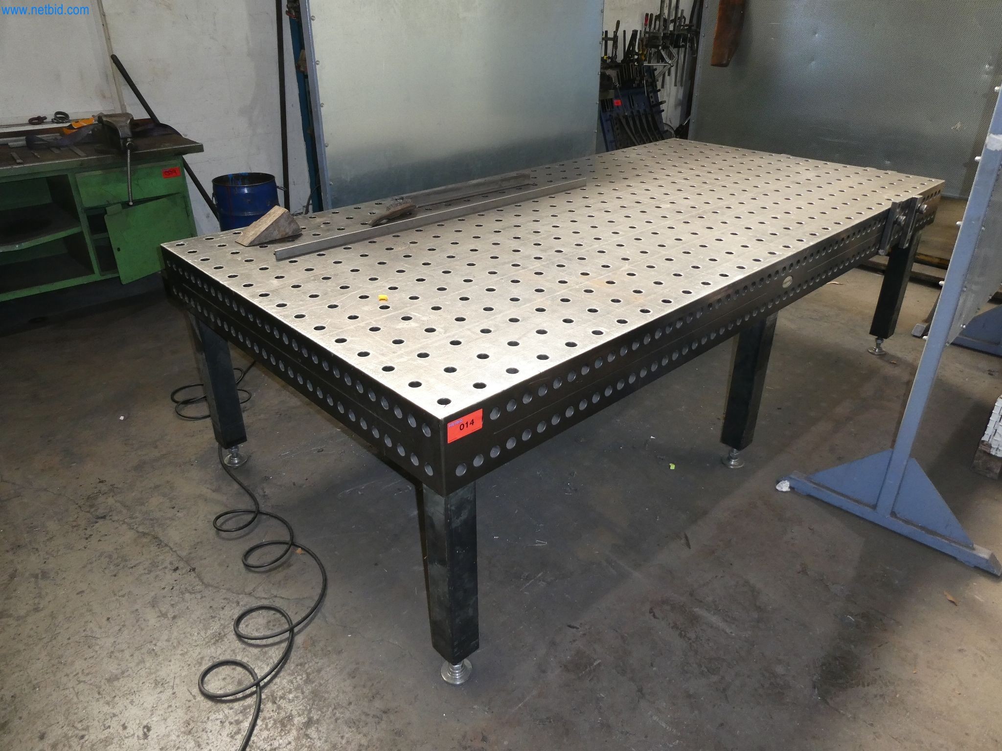 Budowa aparatury i zbiorników, konstrukcje metalowe, ślusarstwo, budowa rurociągów, montaż-1