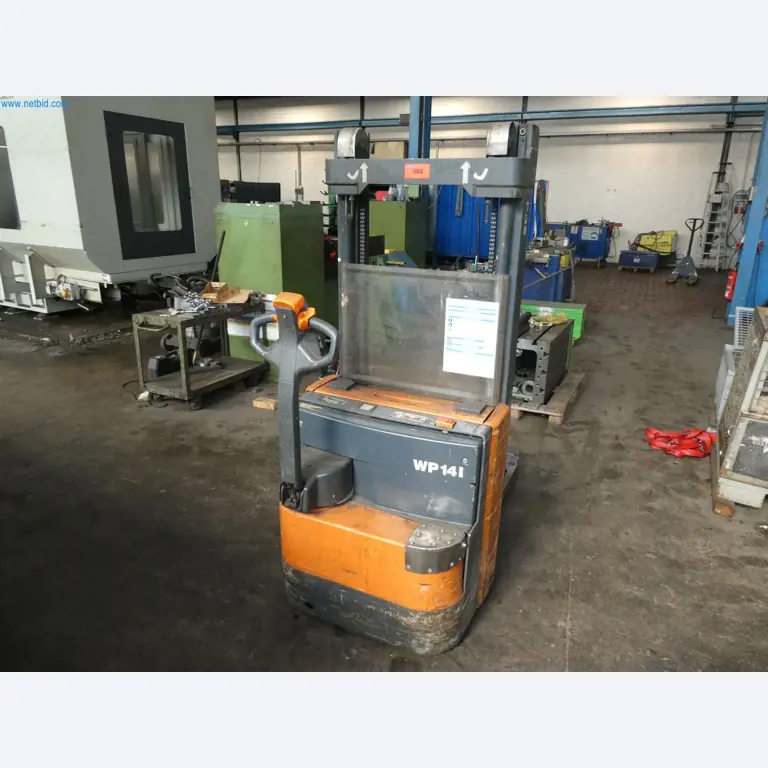 Budowa aparatury i zbiorników, konstrukcje metalowe, ślusarstwo, budowa rurociągów, montaż-1